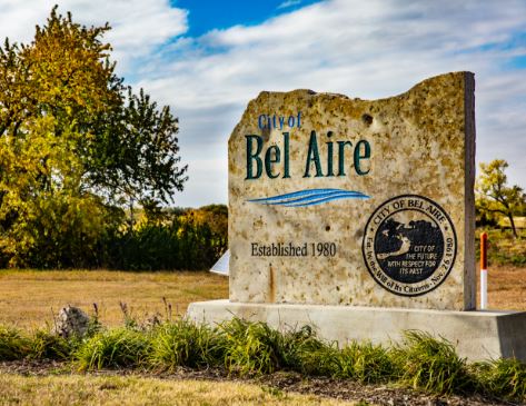 Bel Aire Welcome Sign